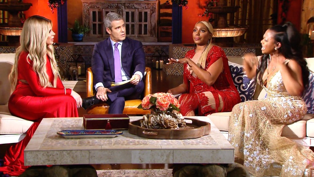 7 Ways To Embrace Feminine&nbsp;Energy